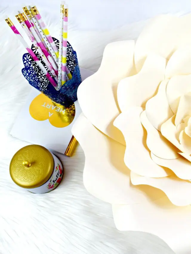 Bella Rose DIY Paper Flower Tutorial Story