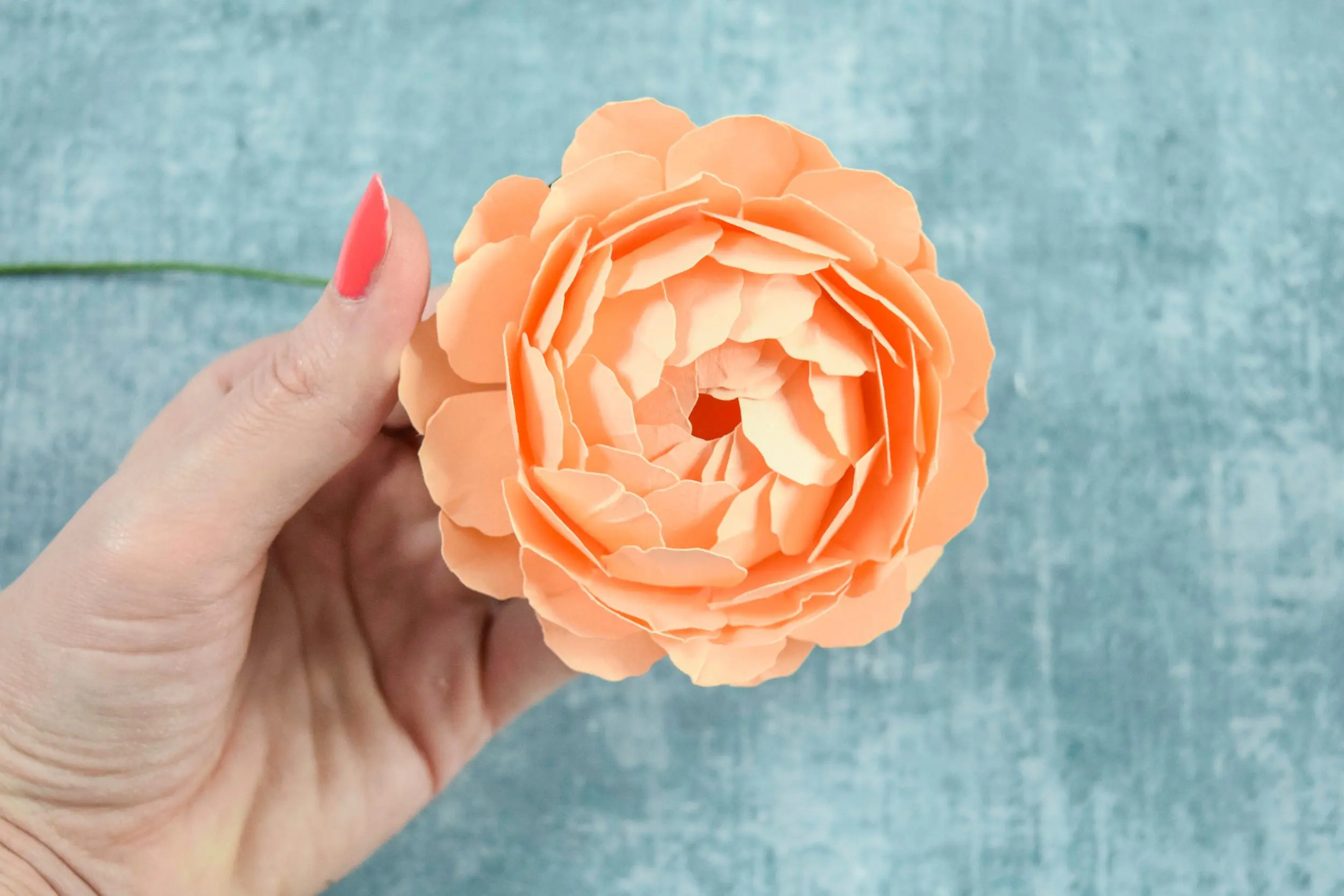 Stems for paper flowers. Learn how to make stems for small paper flowers so you can DIY your own paper flower bouquet or floral arrangement.