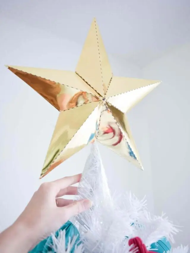 DIY Paper Christmas Tree Star Topper
