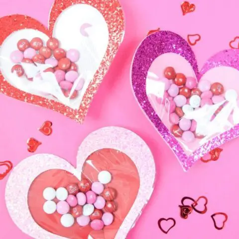 cropped-candy-hearts-7.jpg