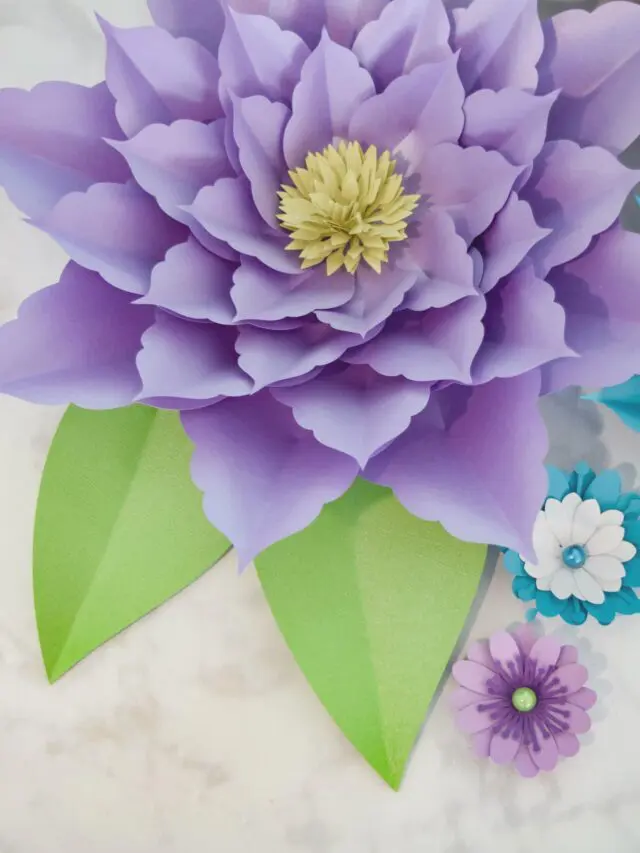 How to Make Giant Paper Amaryllis Story