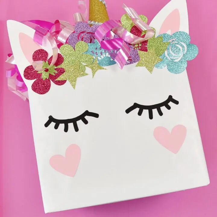 DIY Unicorn & Dinosaur Valentine Boxes