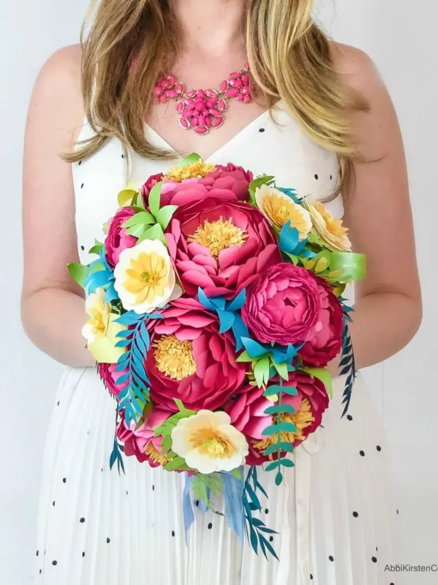 cropped-styled-flowers-0254.jpg