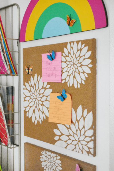 Stenciling on corkboards