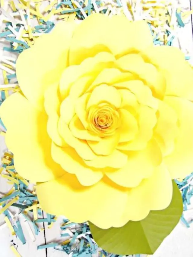 Giant Paper Flower Tutorial_ Charlotte Style Flower Template Cover