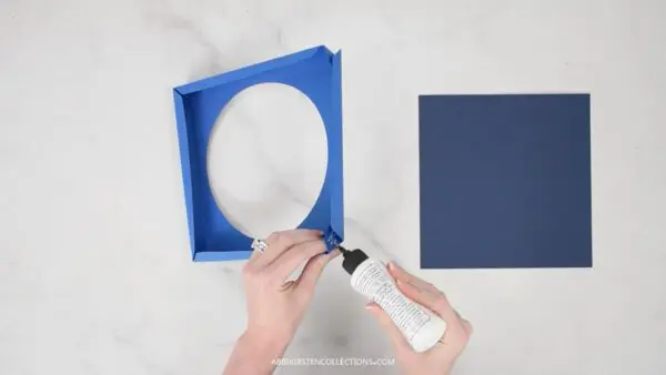 Gluing a 3D shadow box frame