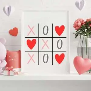 Free download of tic tac toe craft with red hearts, pink X's, and gray O's and flowers, heart, gift, candle accents..
