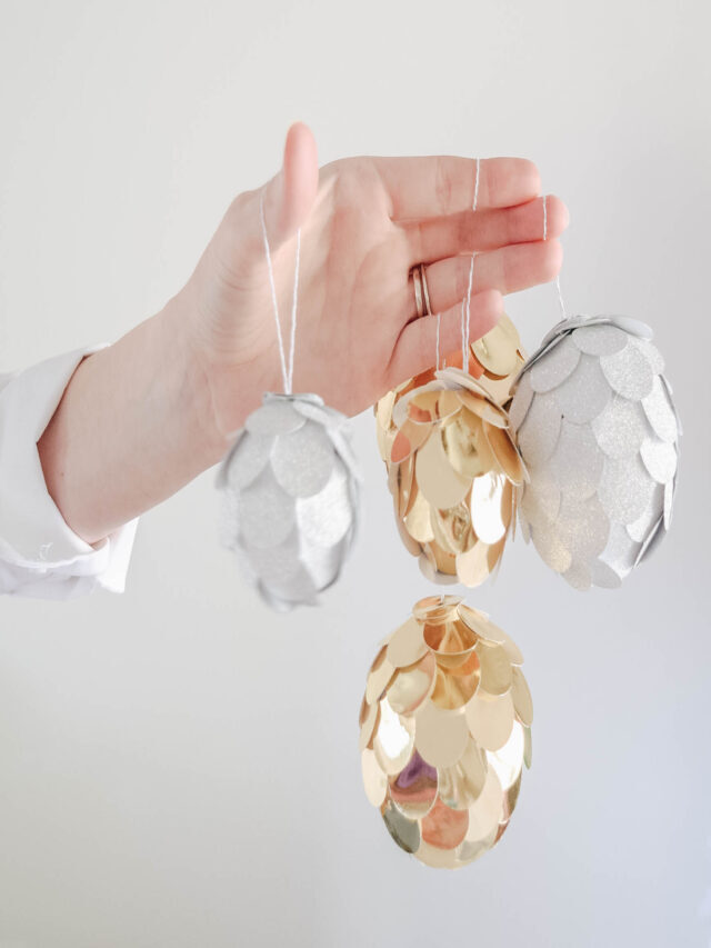 Silver and Gold Christmas Ornaments: Easy DIY Christmas Craft Story