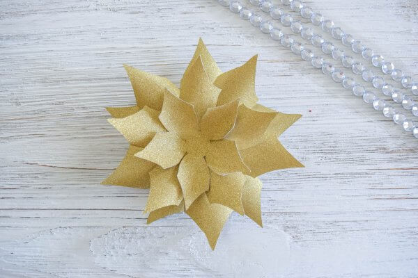 DIY Small Paper Poinsettia Flower Tutorial