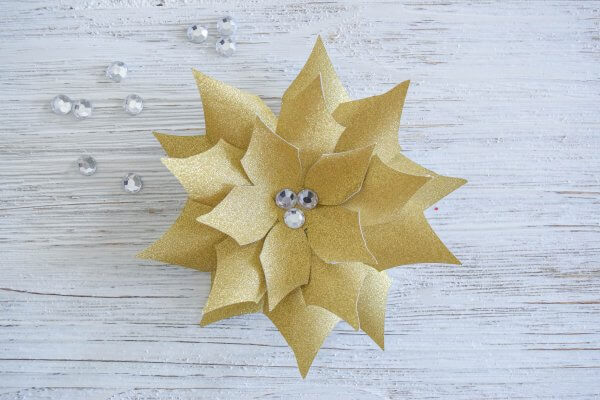 DIY Small Paper Poinsettia Flower Tutorial