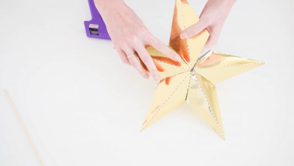 DIY Folded Paper Star Gift Toppers