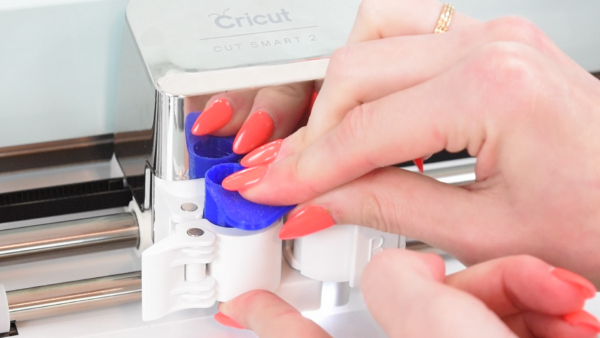 How to use pen adapters with Cricut. 