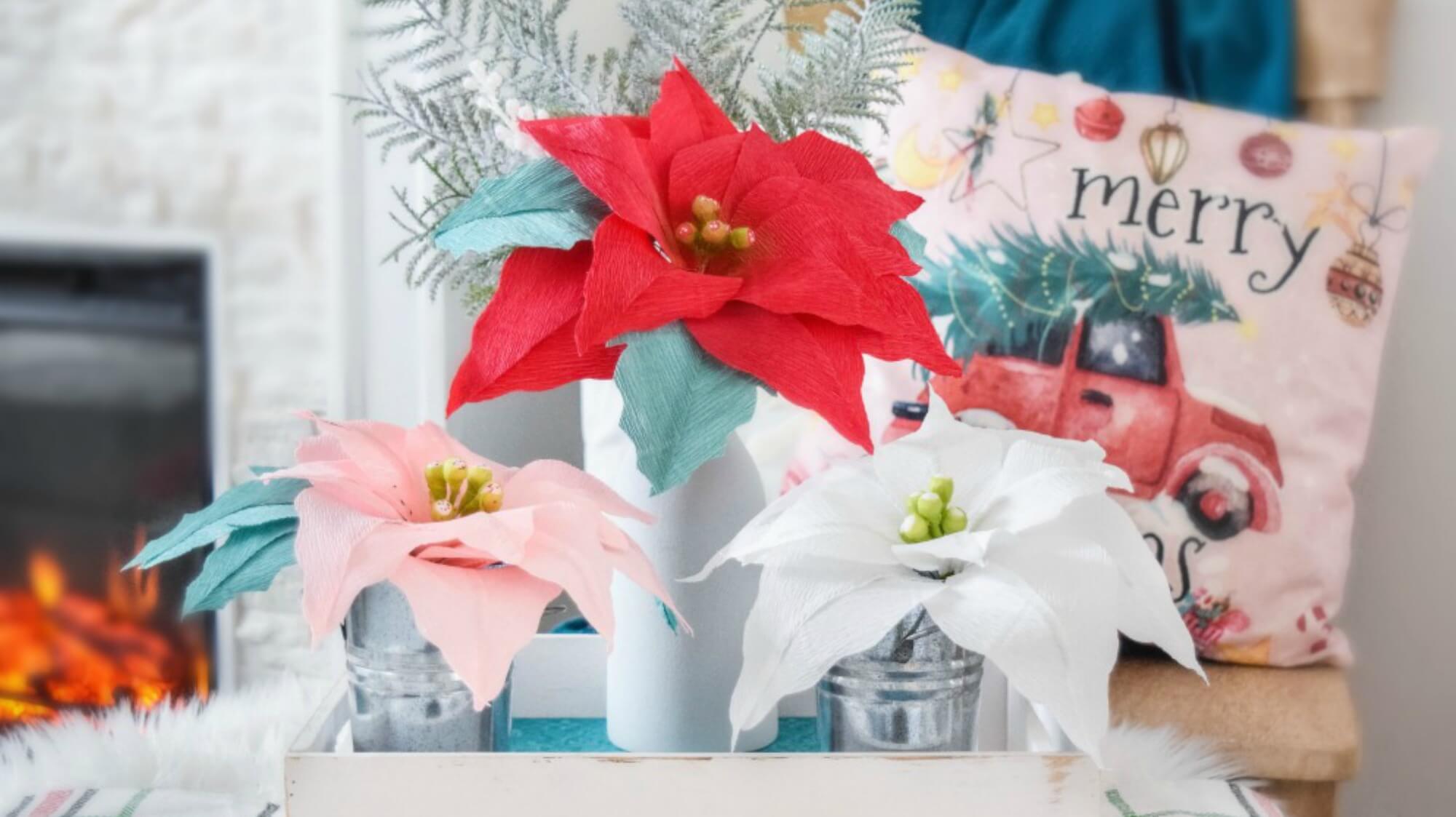 Crepe Paper Poinsettia Tutorial: Free Poinsettia Flower Template