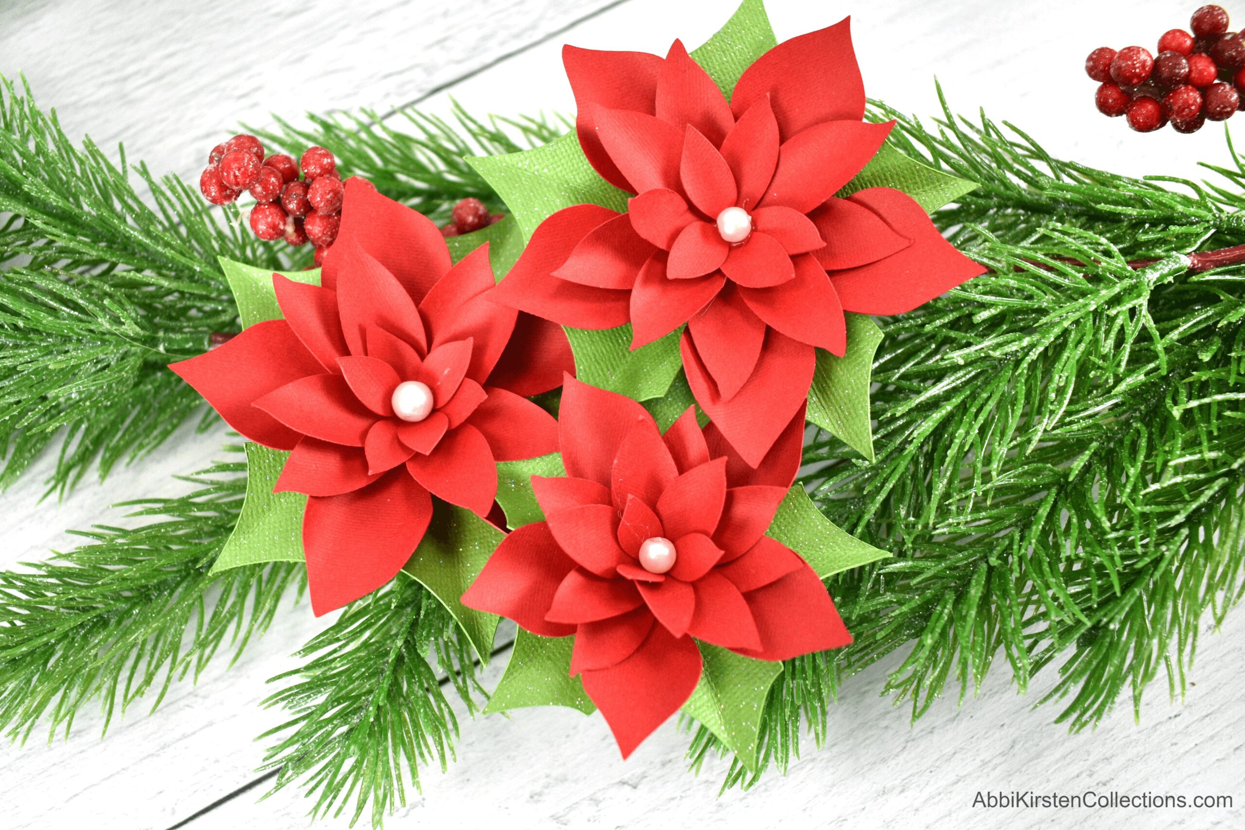 Small Poinsettia Paper Flower Craft with Cricut