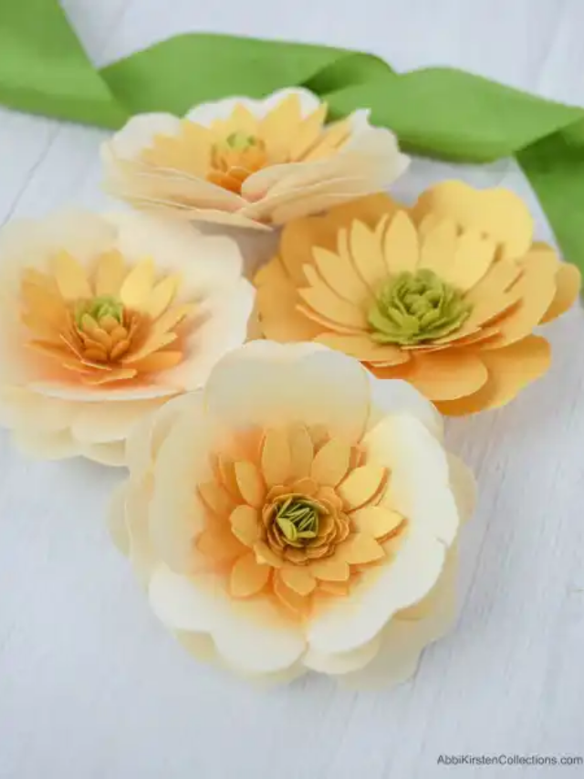 Mini Paper Buttercup Flower Craft Story