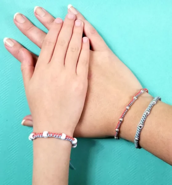 Friendship bracelet summer craft. 