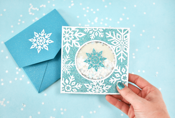 Snowflake shaker card and envelope