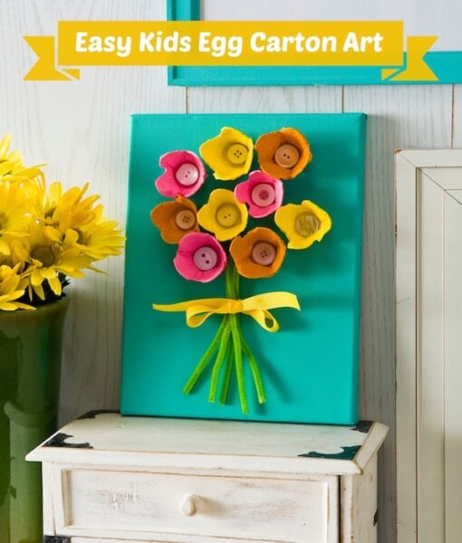 Egg Carton flower canvas in a white table