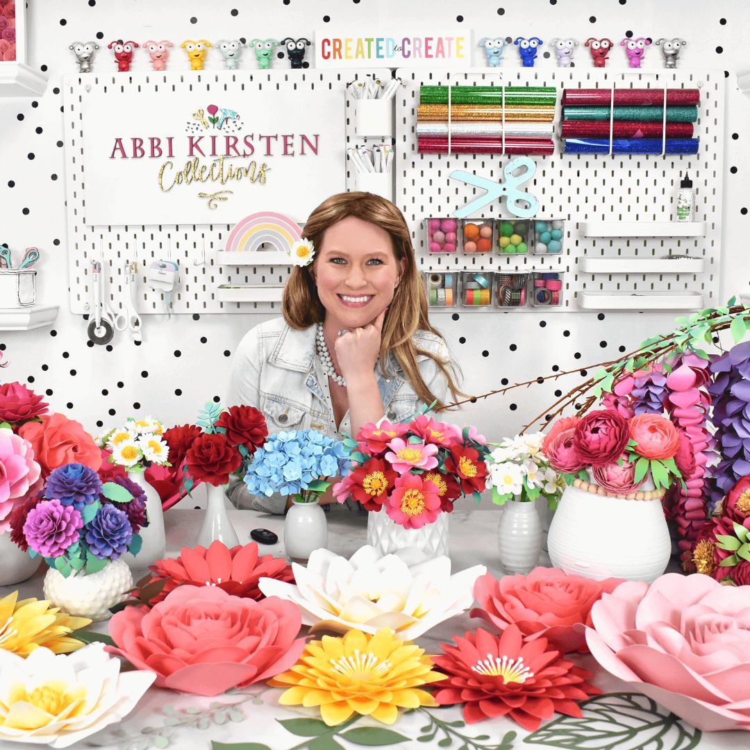 Abbi Kirsten with paper flowers