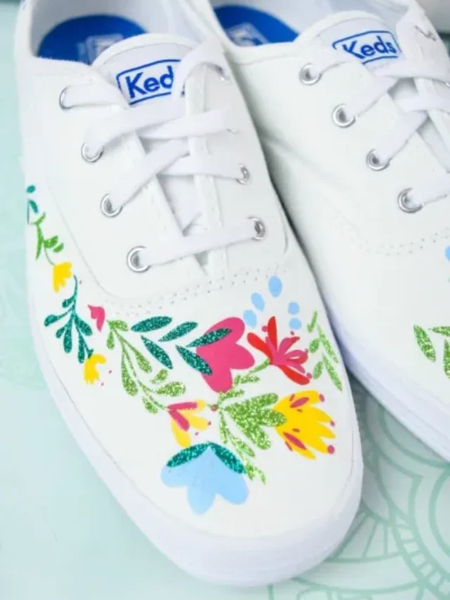 Make This Custom Shoe Design With The Cricut Easypress Story Abbi