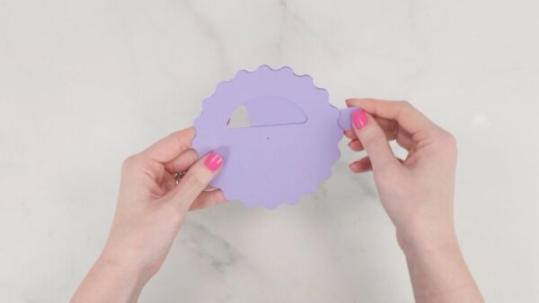 How to assemble a plastic dome candy holder