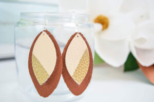 leather earrings with Cricut